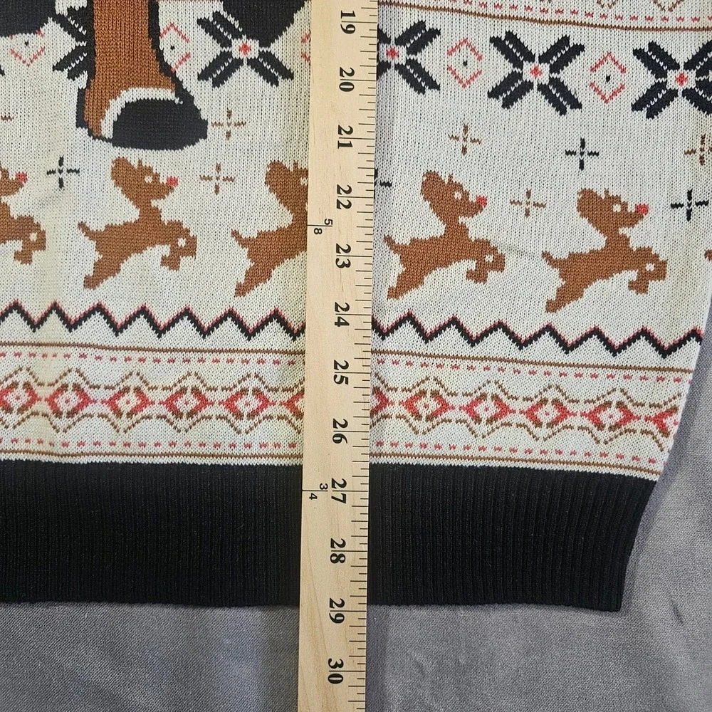 Rudolph the Red-Nosed Reindeer Mens XL‎ Sweater Fair Isle White